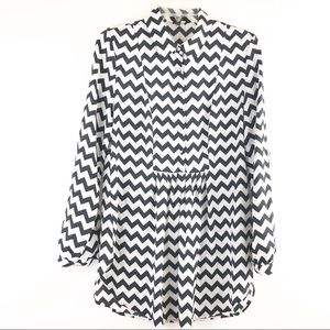 Cupio Black and White Tunic Blouse